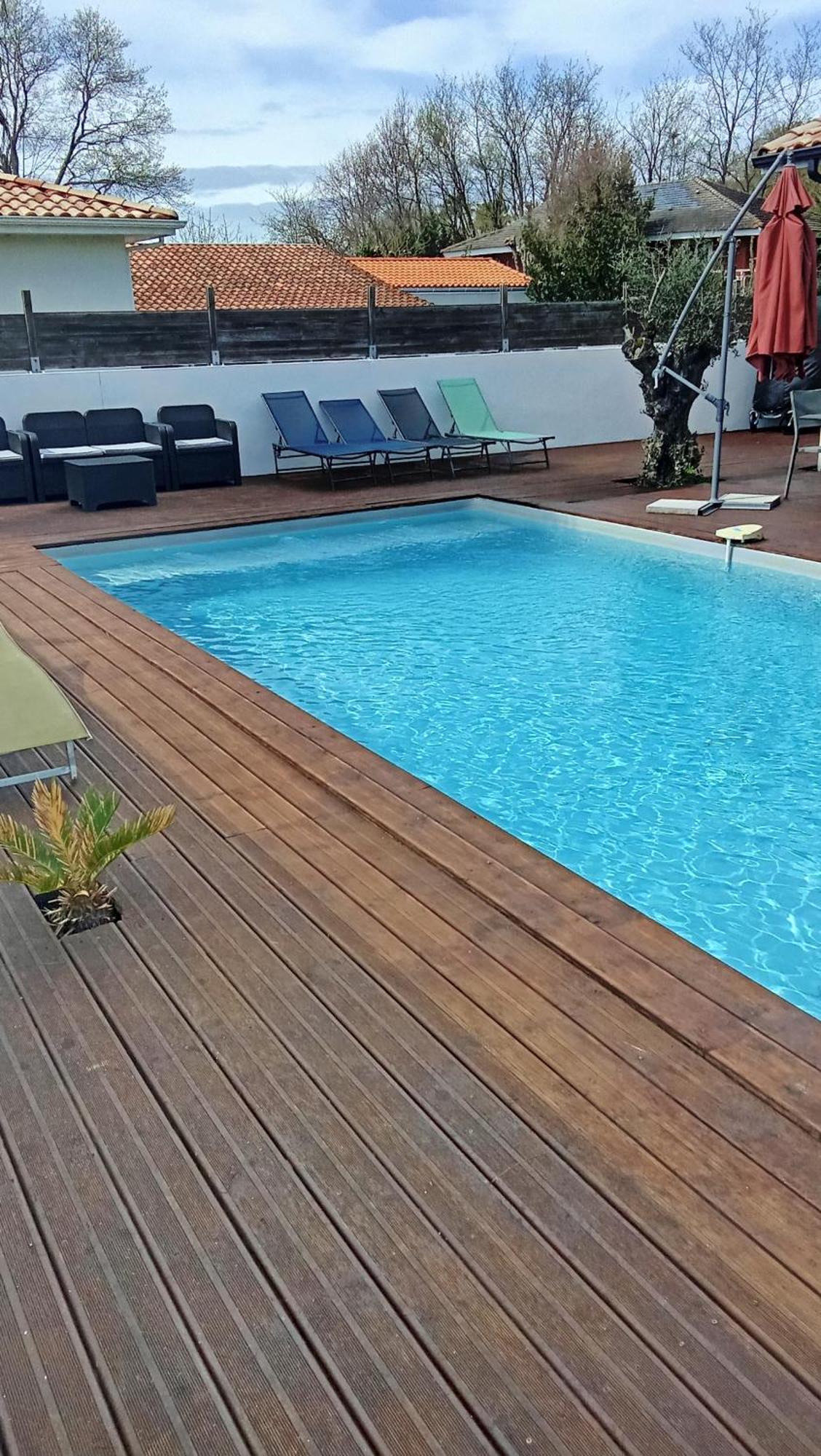 Neuve 115m2 ,tout Confort Avec Piscine Chauffée-jardinet Bassin Arcachon Villa *